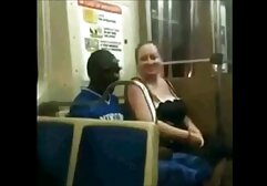 Cô gái dễ phím sec nhat thương với một âm đạo