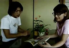 Emira thực Phẩm có phim sec nhat ban khong che khỏa thân vào trong nước.