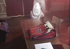 Nóng cô gái ngón tay sẽc nhat ban trong một âm hộ